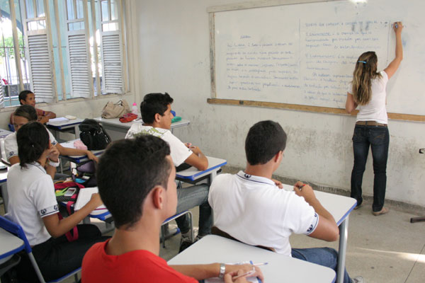 Com R$ 51 milhões parados, RN tem baixa execução de verba federal para educação integral