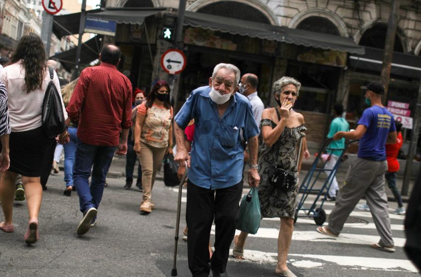  Governo adia para dia 31 reinício de bloqueio e suspensão de benefício