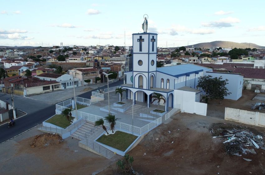  Festa de Nossa Senhora das Graças no Conjunto Cônego Monte tem início nesta quinta