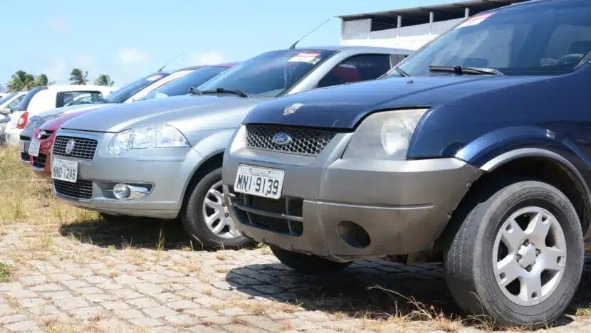  Detran realiza primeiro leilão do ano com 117 lotes de veículos e sucatas