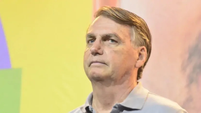  PGR denuncia Bolsonaro por envolvimento em tentativa de golpe