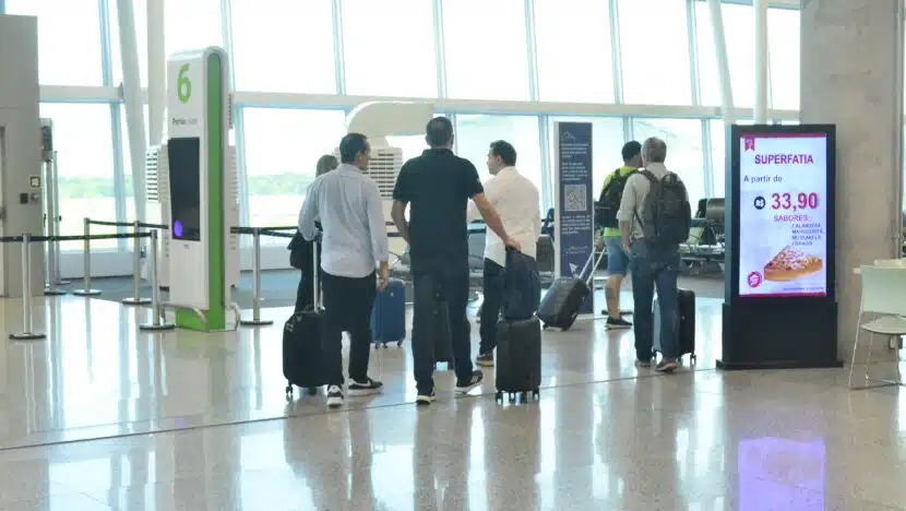  Prefeito Jaime Calado assina protocolo para implantação do hub logístico dos Correios em SGA