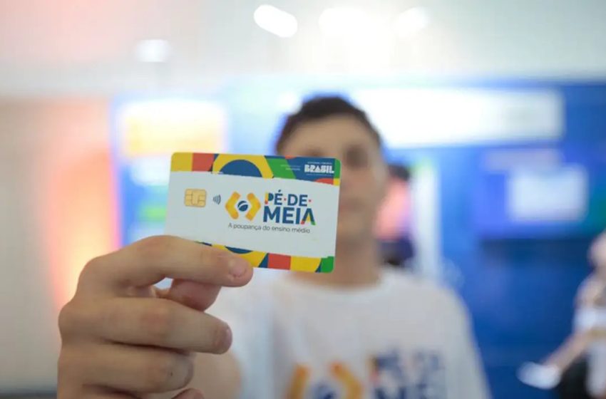  Pé-de-Meia será depositado na conta de alunos a partir de terça-feira