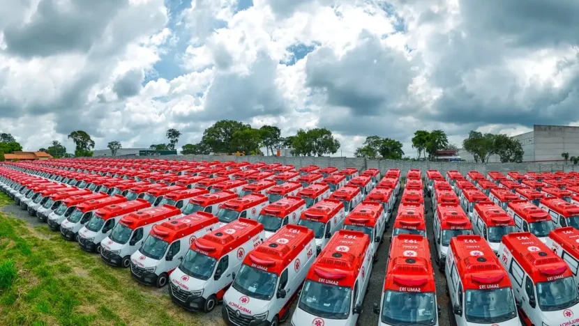 Lula entrega 789 novas ambulâncias para a frota do Samu