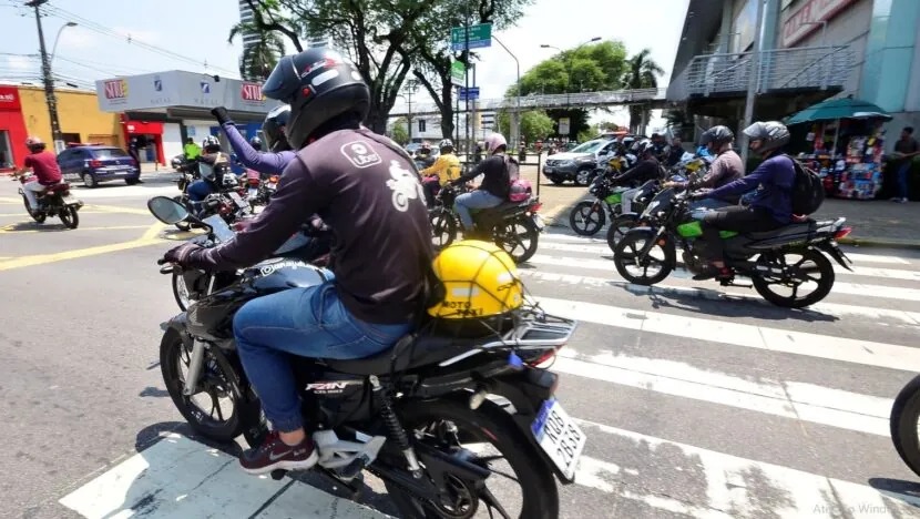 Pela 1ª vez, número de motos ultrapassa o de carros no RN, aponta levantamento do Detran