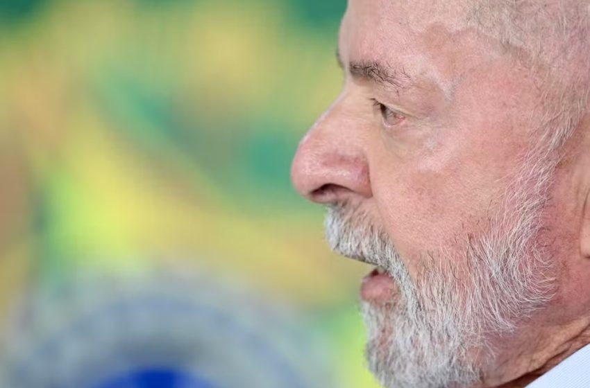 Quaest: veja aprovação e reprovação de Lula por região, gênero, idade, estudo, renda, religião e raça