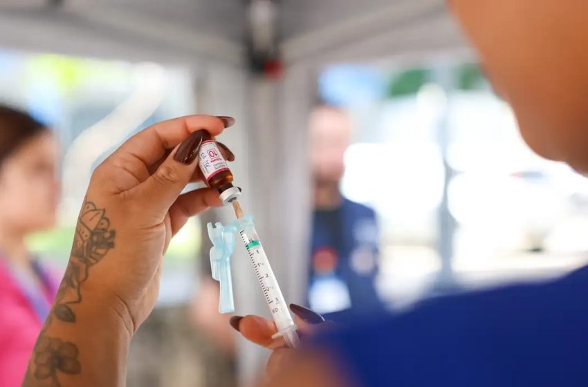 Dose de reforço de vacina contra meningite terá proteção maior