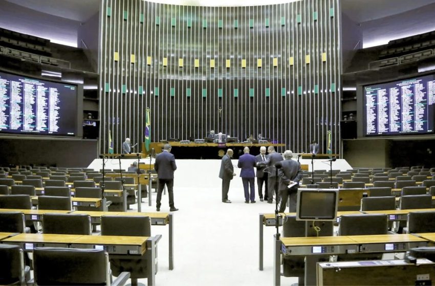  Câmara aprova farmácias dentro de supermercados e texto vai à sanção