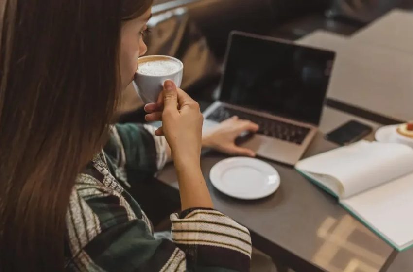 Plataforma do Governo oferece cursos gratuitos sobre IA e marketing para inscritos no CadÚnico