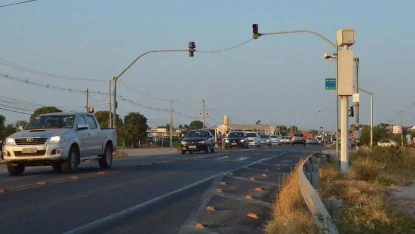  Justiça manda governo Lula reativar radares em rodovias federais