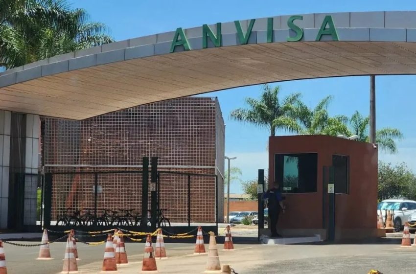  Anvisa determina recolhimento de lotes contaminados de sabão líquido para roupas