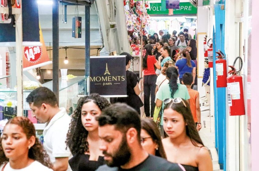  Desemprego no RN cai para 8,1% em 2025, menor percentual desde 2012