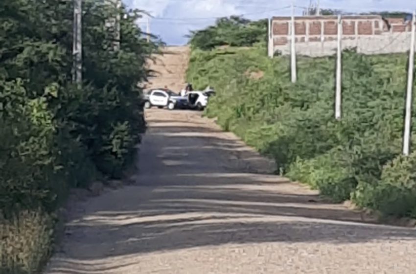  Polícia Militar prende quatro homens após perseguição em Santa Cruz