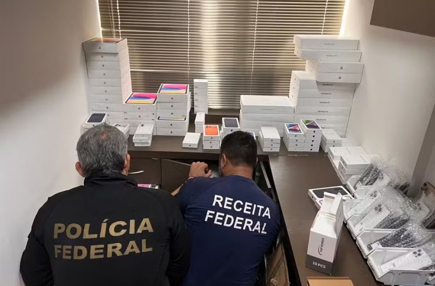  PF apreende celulares, tablets e produtos terapêuticos durante operação contra venda ilegal em Natal
