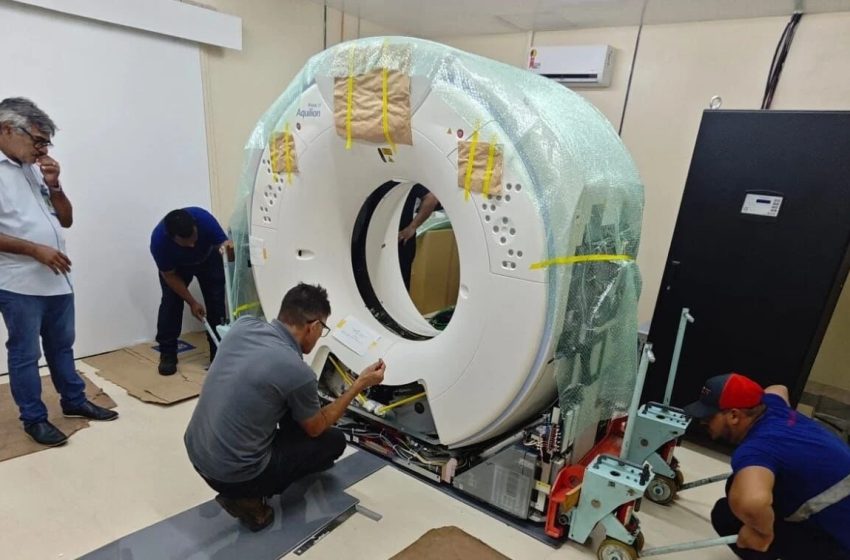  Hospital Walfredo Gurgel recebe novo tomógrafo do Ministério da Saúde