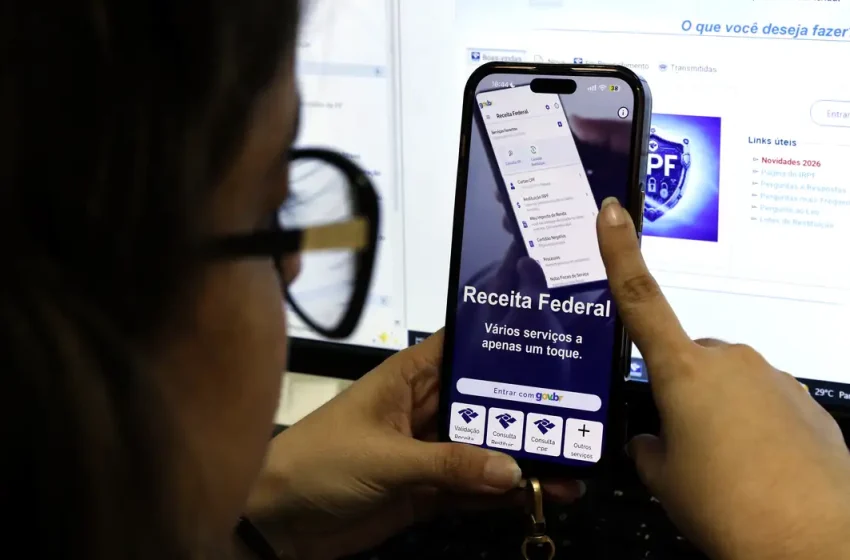  Receita paga nesta sexta-feira terceiro lote de restituição do IR 2026