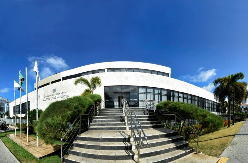  83% dos deputados estaduais do RN vão disputar a reeleição em 2026
