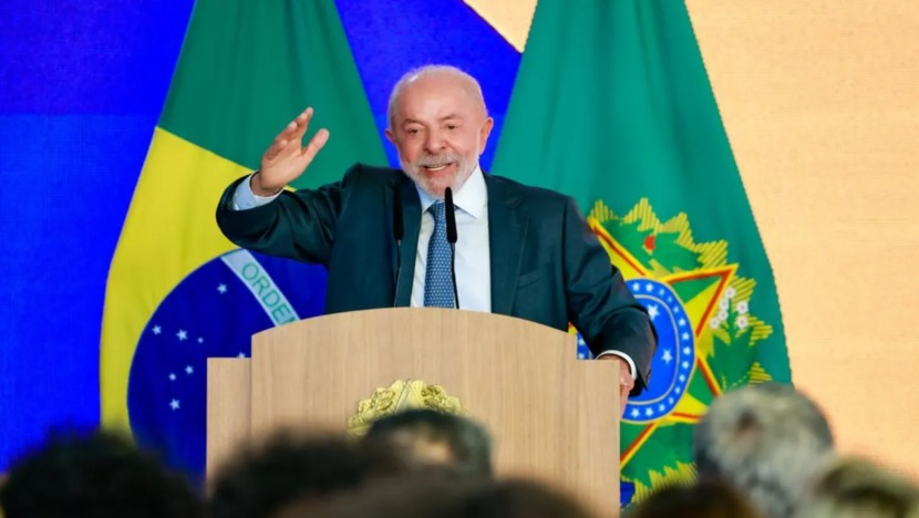  Lula prepara reforma ministerial e negocia apoio no Congresso após reeleição